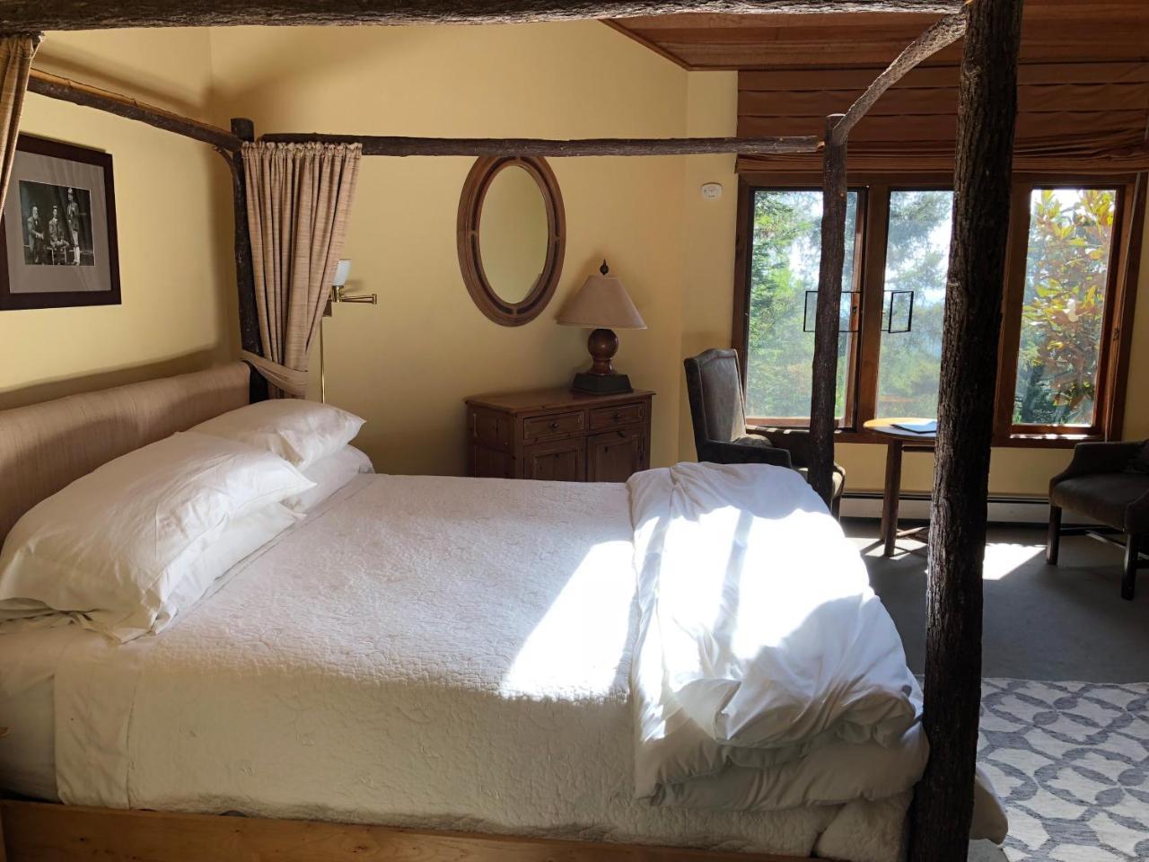 מיל ואלי Mountain Home Inn מראה חיצוני תמונה