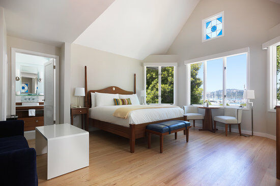 מיל ואלי Mountain Home Inn מראה חיצוני תמונה